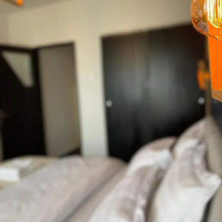 Lägenhet Bugatti Cozy Escape Bukarest